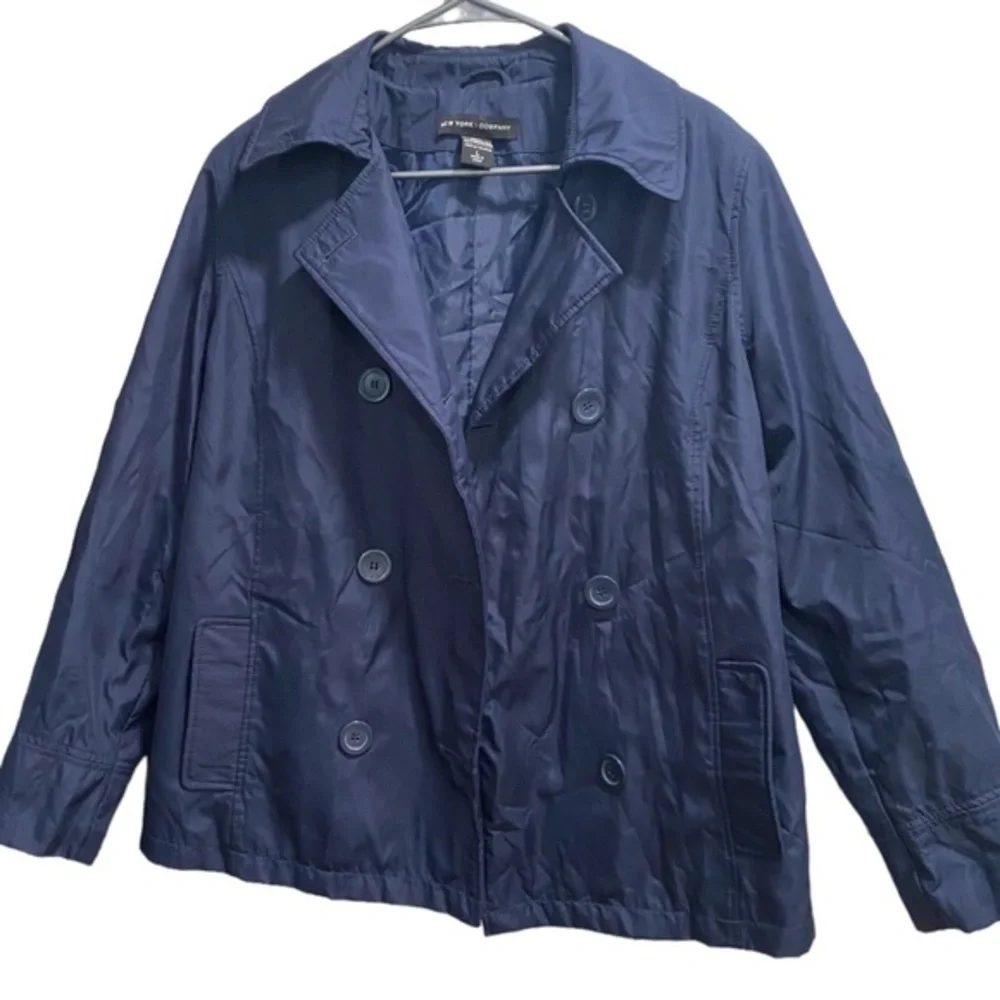 NY & Company Blue Coat Size‎ Large EUC minus wrinkles